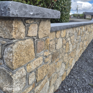 Brown Granite Building Stone Pillar & Wall