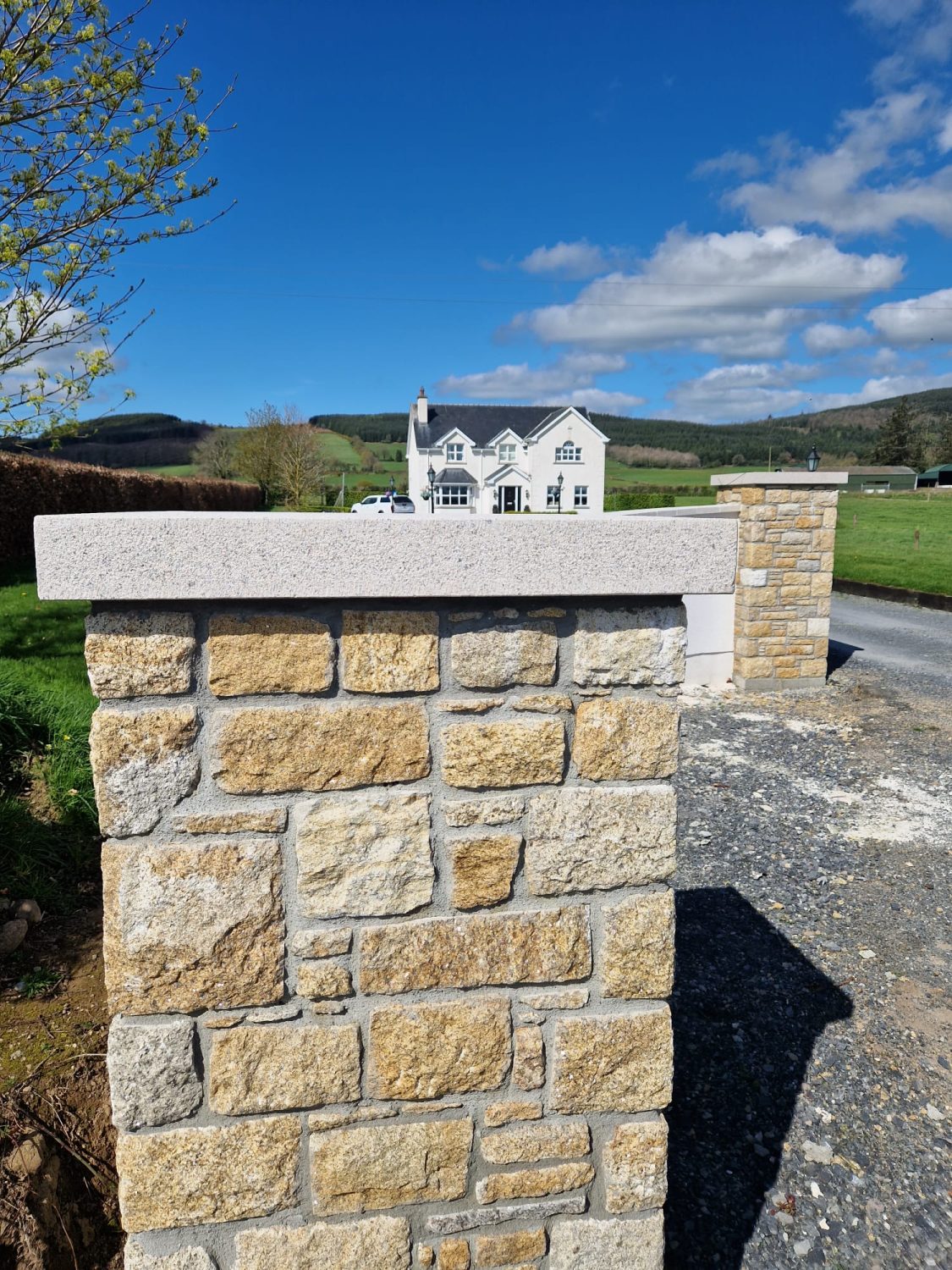 Gold/Brown Granite Building Stone - Image 8